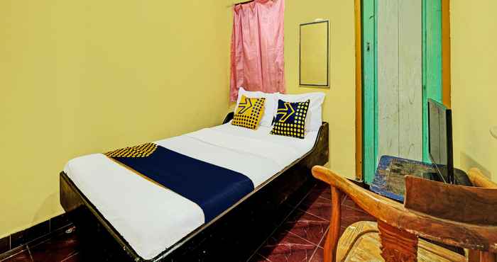 Bedroom SPOT ON 92414 Hotel Pereng Sari