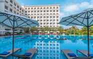 Kolam Renang 4 Wyndham Garden Grandworld Phu Quoc