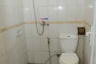 Toilet Kamar The Kirana Purnama Semarang