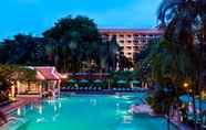 Swimming Pool 4 Anantara Riverside Bangkok Resort