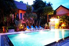 スイミングプール Baan Vanida Garden Resort