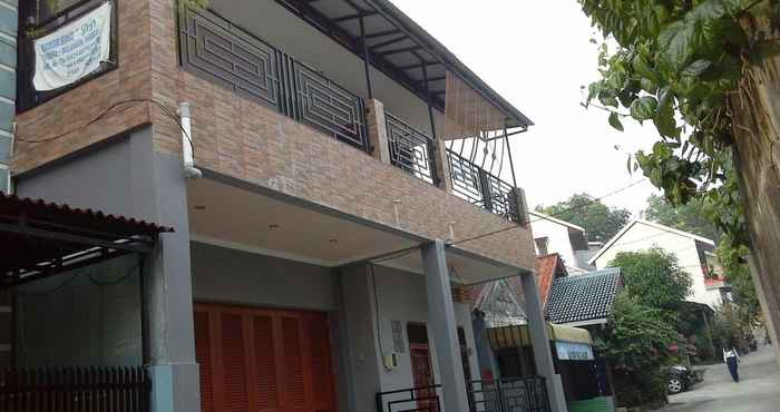 Bangunan House DD