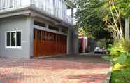 Luar Bangunan 7 Mahoni Homestay Jogja