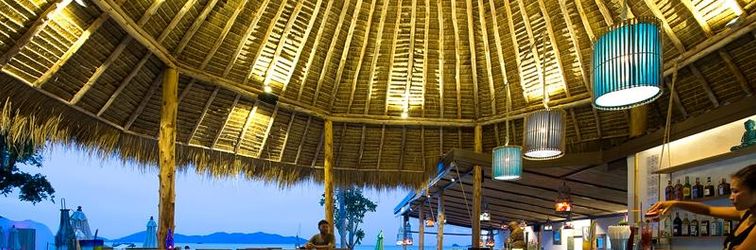 ロビー Eden Beach Bungalows