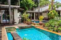 สระว่ายน้ำ Sasitara Residence