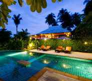 Swimming Pool 6 Lamai Buri Resort