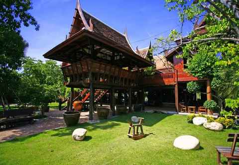 Bên ngoài Ayutthaya Retreat