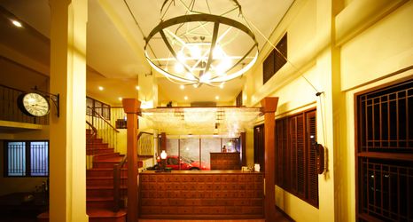 Lobby 2 Siamese Views Lodge