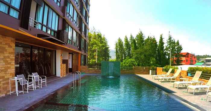 Kolam Renang CA Hotel and Residence Phuket