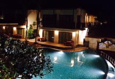 สระว่ายน้ำ 6 MAC Resort Hotel