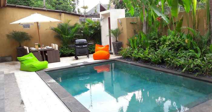 Kolam Renang Exquisito Villa 2