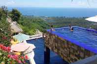 Swimming Pool Rara Villas Lombok