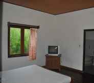 Bedroom 3 Enjung Beji Resor Bali 