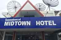 Lobi Mid Town Inn