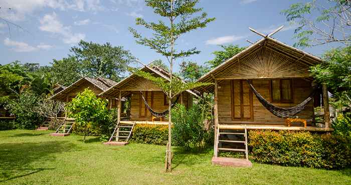 Bedroom Pai Country Hut