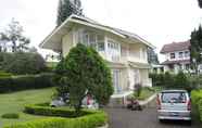 Exterior 4 Villa Lembang Asri R3