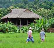 Bangunan 7 Lisu Lodge