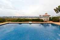 Kolam Renang Gin's Maekhong View Resort & Spa