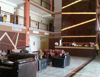 Lobby 2 Suksomboon Hotel