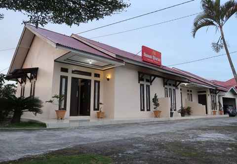 Lobby Rumah Liburan Padang Panjang