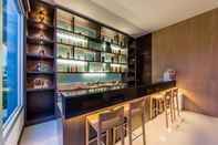 Bar, Kafe, dan Lounge 42C The Chic Hotel