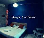 ห้องนอน 6 Shanya Guesthouse