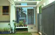 Luar Bangunan 5 dRaya Guest House