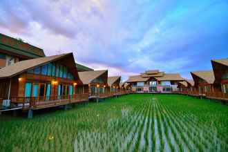 Exterior 4 Rice Farm Villa