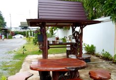 พื้นที่สาธารณะ 5 Ruenthong Resort 
