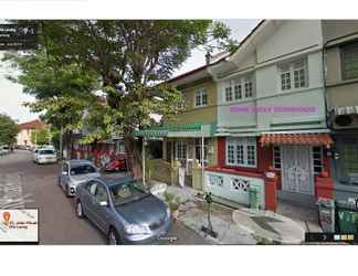 Luar Bangunan 2 Home Away Townhouse 1934