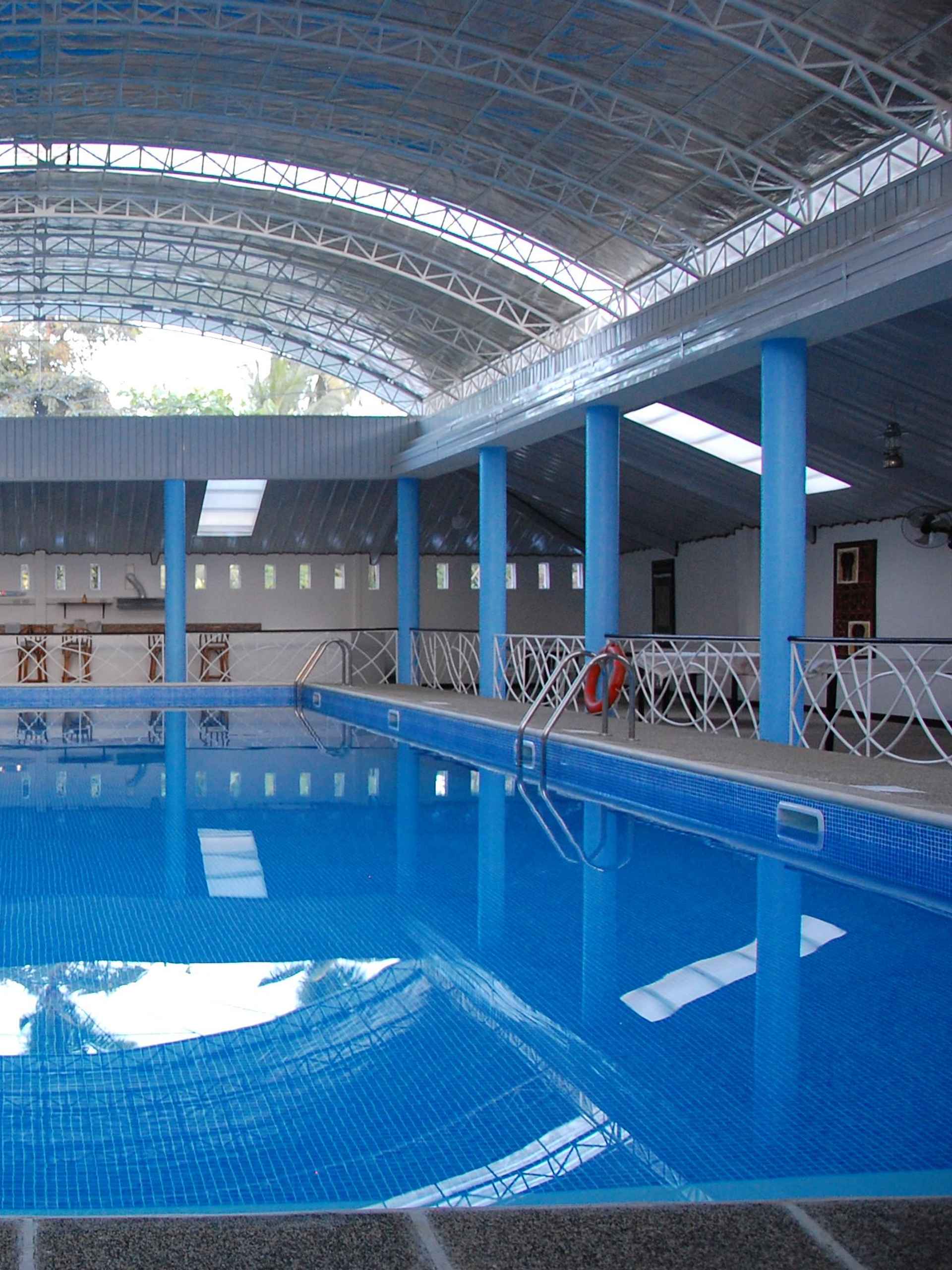 Swimming Pool Balay Tuko Garden Inn