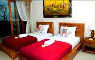 Kamar Tidur 5 Amed Sunset Beach Villas and Restaurant