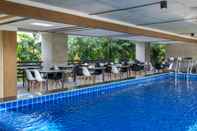 Swimming Pool B2 Sea View Pattaya Boutique & Budget Hotel 