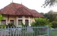 Luar Bangunan 6 Sudirman 12 Homestay 