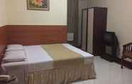 Kamar Tidur 3 Meliala Paparisa Manisee Hotel