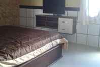 ห้องนอน Surya Apartment
