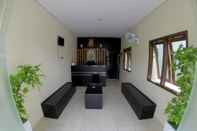 Lobby Deka Homestay