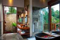 Toilet Kamar Natya Resorts Ubud