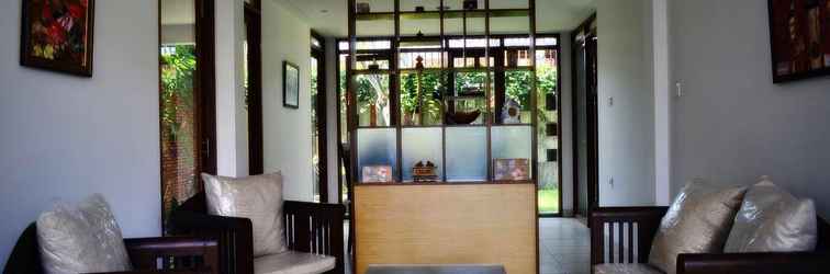 Lobi Villa BatuBulan Indah