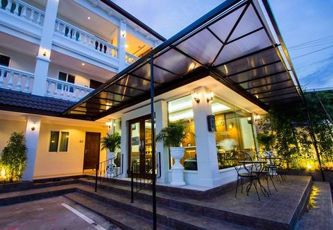 ロビー The Lion King Hotel