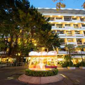 โรงแรม เดอ ม็อค 1, โรงแรม & ที่พัก กรุงเทพฯ