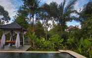 Kolam Renang 3 Villa Griya Sandi