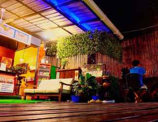 Sảnh chờ 2 BP Hostel Koh Tao