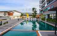 สระว่ายน้ำ 3 AC Sport Center & Hotel