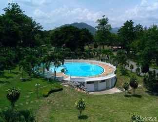 Hồ bơi 2 Phuphet Resort