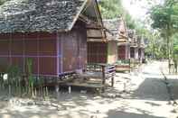 Luar Bangunan Purple Monkey Backpackers