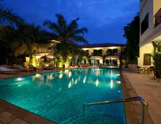 Hồ bơi 2 Baan Souy Resort