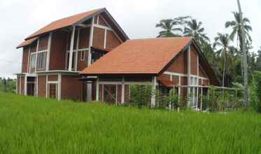 Exterior 4 Villa Rumah Kita Carangsari