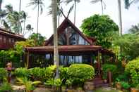 Lobi Green Coconut Beachfront Villa A4