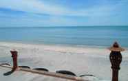 Nearby View and Attractions 2 Khanom Sunrise Beach Resort